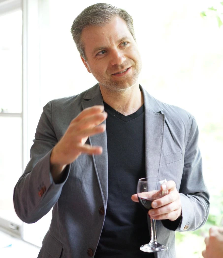 Carmelo Galati, the host